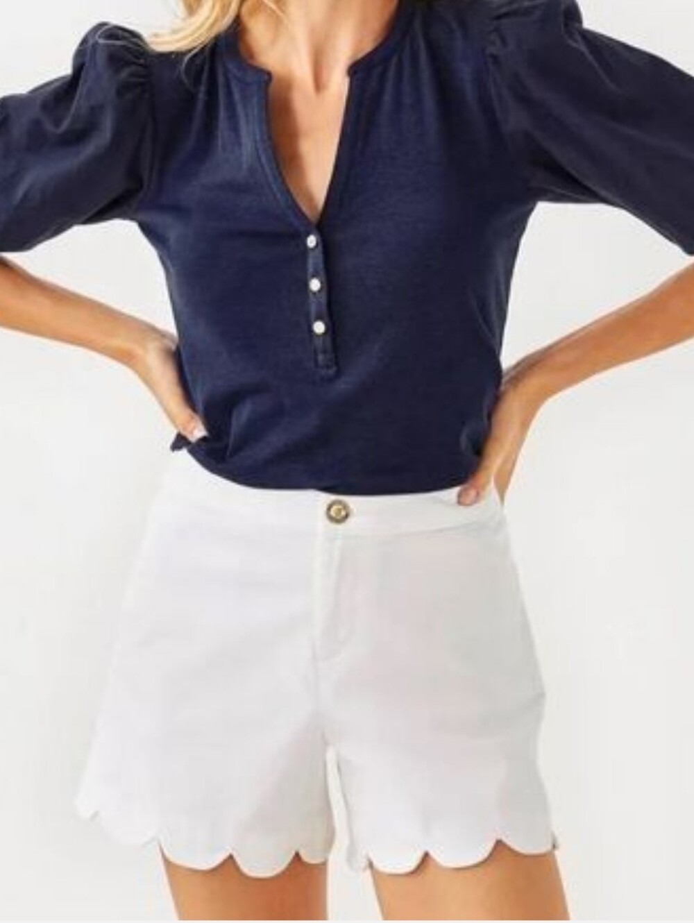 Women’s White Scallop Hem Shorts